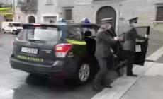 Foligno, dentista abusivo nascosto nel piano interrato: denunciato