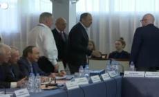 Ucraina, Lavrov: "Guerra ibrida totale dell'Occidente contro la Russia"
