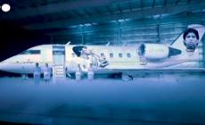 Argentina, presentato l'aereo "Tango D10S" dedicato a Maradona