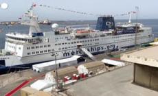 La nave-ospedale piu' grande del mondo e' arrivata a Dakar