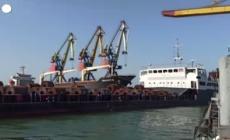 Ucraina, prima nave mercantile in partenza da Mariupol dalla caduta della citta'