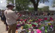 Matthew McConaughey omaggia le vittime della strage di Uvalde