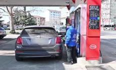 Caro-benzina, possibile un nuovo intervento del governo