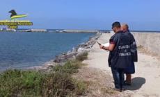 Oristano: 1,6 milioni di euro in aiuti non dovuti, la Finanza denuncia 92 pescatori