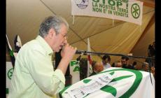 E' ufficiale: dopo 35 anni Umberto Bossi fuori dal Parlamento. Salvini: "Lo proporrò come senatore a vita"