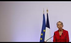 La premier francese: "Saremo attenti al rispetto dei diritti umani e del diritto all’aborto in Italia".  In Ue esultano i sovranisti