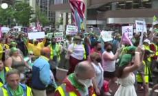 Usa, corteo e sit-in davanti alla Casa Bianca per il diritto all'aborto