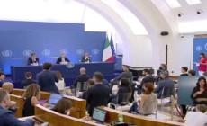 Draghi: "Governo con ultimatum non lavora e non ha senso di esistere"