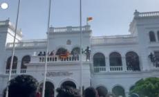 Sri Lanka: manifestanti occupano il palazzo del premier, nominato capo dello Stato ad interim