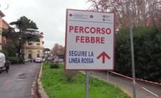 La curva dei casi Covid rallenta, ancora su decessi e ricoveri. E si lavora per abbinare il vaccino all'antinfluenzale