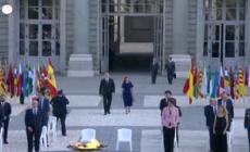 Covid, Spagna: i reali rendono omaggio alle vittime