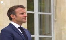 Francia, Macron riceve Abbas all'Eliseo:  "No alternative a negoziati di pace"