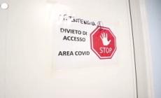 La curva del Covid frena, segnali anche dagli ospedali