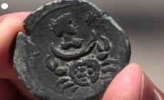 Archeologia, trovata in Israele moneta romana con la dea Luna
