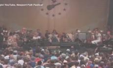 Joni Mitchell canta di nuovo, sul palco a Newport - Video