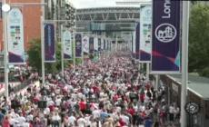 Europei di calcio femminili, fiumana di tifosi al Wembley Stadium per la finale
