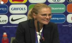 Europei femminili, le Lionesses trionfanti intonano "It's coming home"
