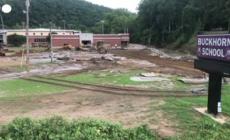 Usa: alluvione in Kentucky, volontari al lavoro