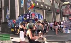 Calcio, le reazioni dei tifosi napoletani all'addio di Mertens