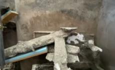 Armadi e bauli, a Pompei ecco la casa della classe media  - Video