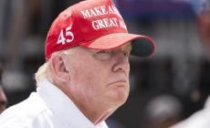 Trump chiede di tornare su Facebook