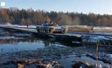 Bielorussia, esercitazioni militari sotto la neve
