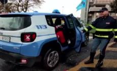 Roma, la polizia consegna doni di Natale ai bambini dell'ospedale Sant'Andrea