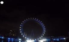 Capodanno a Londra, il ritorno dei fuochi d'artificio sul Tamigi