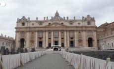 Parte il pressing su Papa Francesco per le dimissioni
