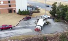 Maltempo in Usa, tempeste e tornado causano ingenti danni nel sud del Paese