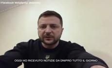 Zelensky: "Su Dnipro silenzio codardo del popolo russo"