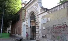 Aumento disagi mentali nelle scuole: finiti i soldi Covid, lo psicologo lo pagano i genitori