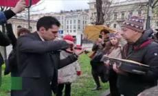 Rom e sinti, un genocidio minore. A Trieste la prima pietra d'inciampo