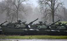 A volte se ne vergogna, ma l'uomo ama la guerra