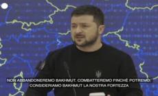 Ucraina, Zelensky: "Non lasciamo Bakhmut, e' la nostra fortezza"
