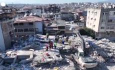 Dalle macerie turche continua a spuntare la vita