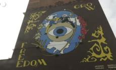 Ucraina, svelato un murales a Bruxelles per celebrare un anno di guerra