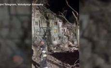Ucraina, raid russo su Zaporizhzhia: missili colpiscono un edificio residenziale