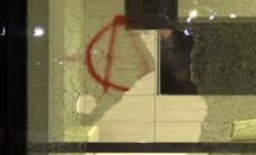 Anarchici Torino, le devastazioni in centro dopo il passaggio del corteo