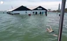 Ecuador, il terremoto fa inabissare il museo marino a Machala