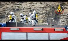 Camion di rifiuti industriali perde liquidi al Frejus