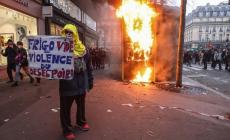 Francia: in scontri ieri 457 fermi e 441 agenti feriti