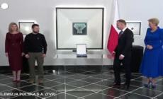 Ucraina,  a Zelensky il piu' alto riconoscimento della Polonia