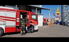 Operaio di 70 anni precipita da 14 metri in cantiere, è grave