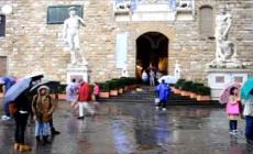 Pasqua fredda ma con il pieno di turisti, boom di stranieri