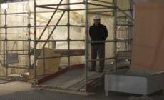 Parigi, Emmanuel e Brigitte Macron visitano il cantiere di Notre-Dame