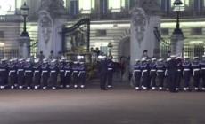 Londra, le prove notturne per la cerimonia di incoronazione di re Carlo III