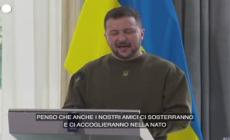 Ucraina, Zelensky: "Non entreremo nella Nato con la guerra in corso"