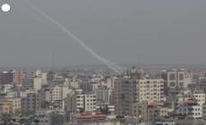 Sale la tensione a Gaza, oltre 100 razzi su Israele