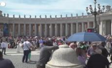 Il Papa: "Non abituiamoci a guerre, stiamo vicini a Ucraina"